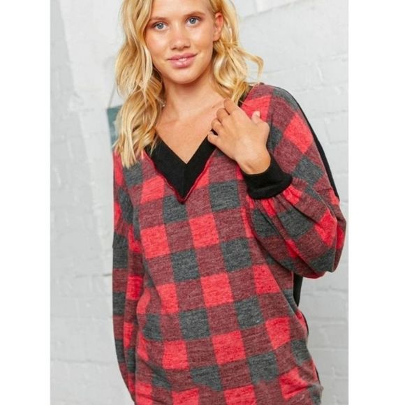 Soft V-Neck Red And Black Plaid Top - Picture 6 of 7